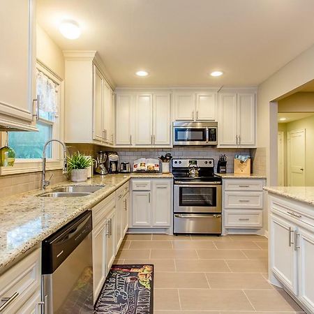 The Blue Door Bungalow - Luxury Home Downtown Χιούστον Εξωτερικό φωτογραφία